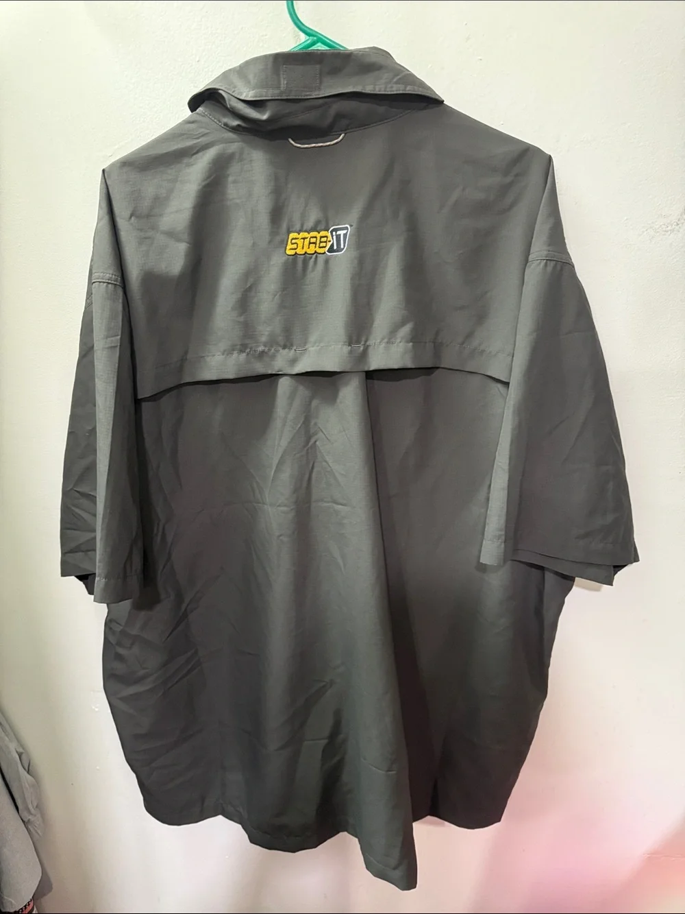 Eddie Bauer Short-Sleeve Utility Shirt Jacket in Olive Green